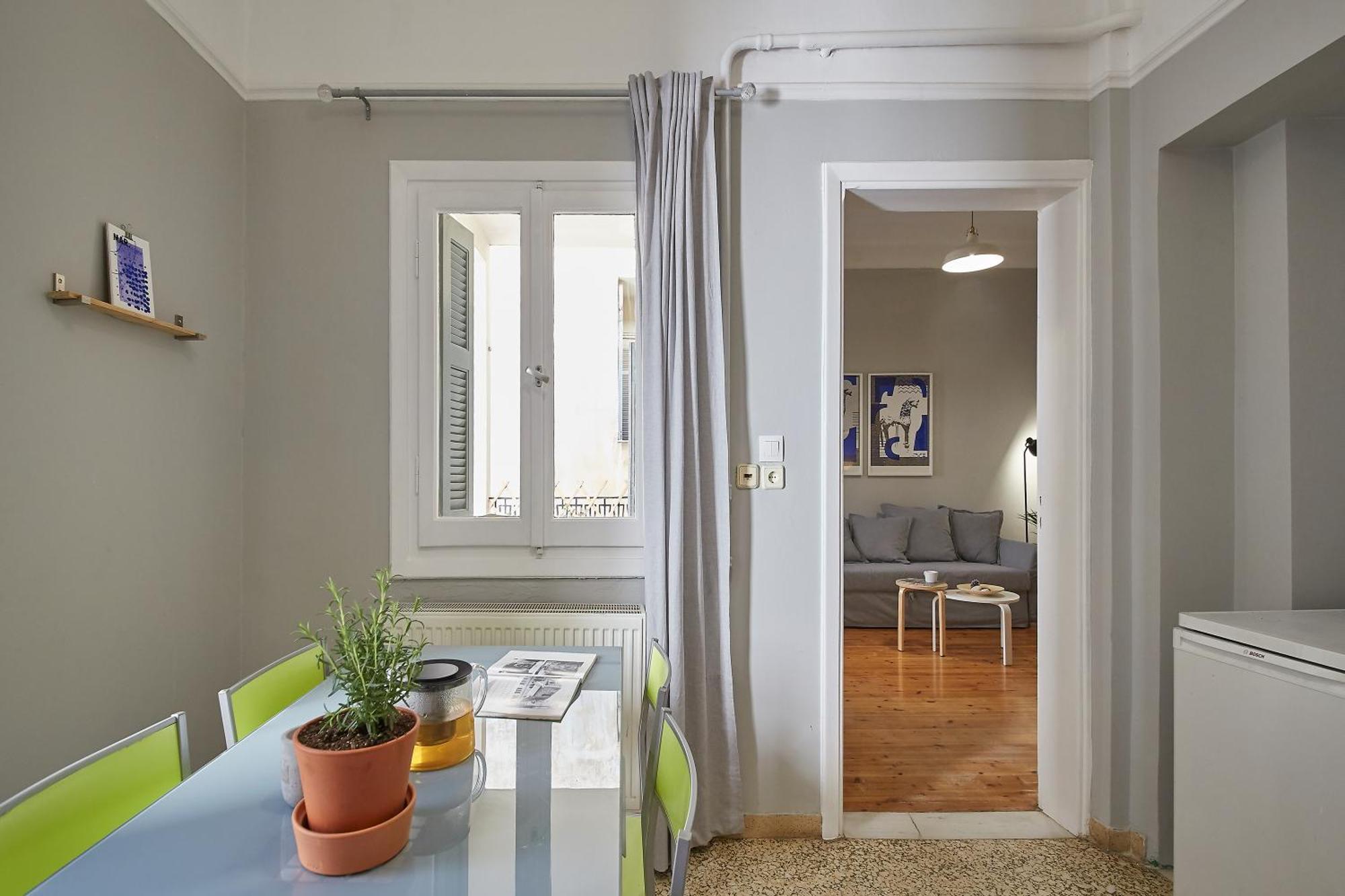 Bright Bright B Central Apartment With Balcony Солун Екстериор снимка